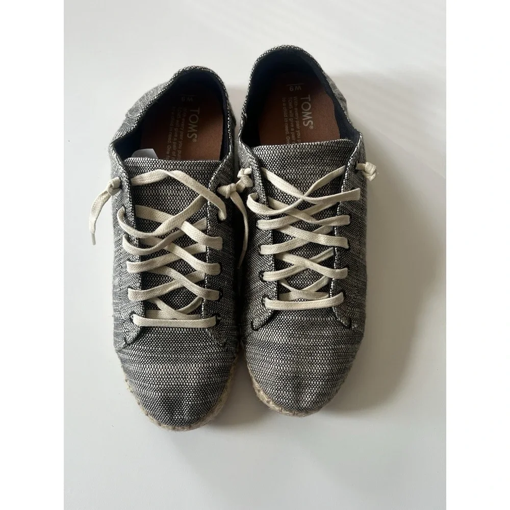 TOMS LENA WOMENS‎ SNEAKER SIZE 9 canvas Woven Espadrille BLCK/WHT Slubby Cotton